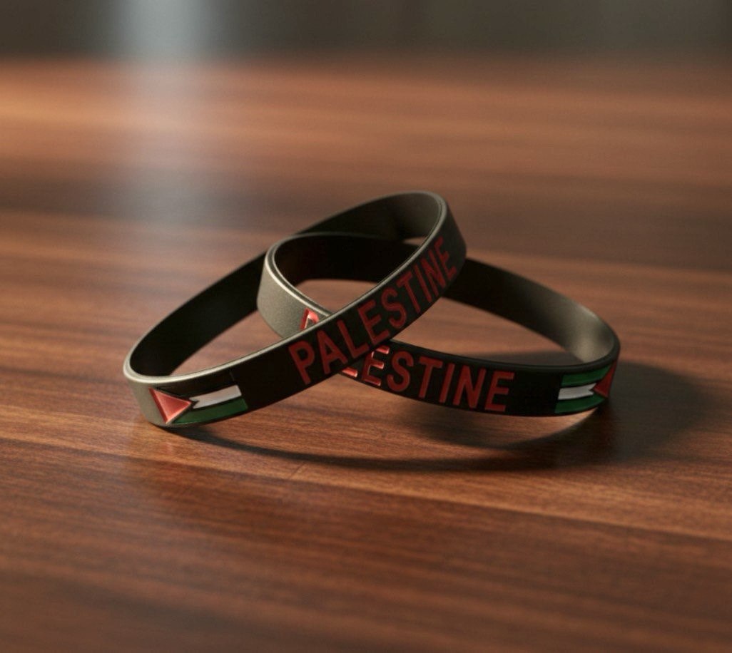 Bracelet Featuring the Name and Flag of Palestine